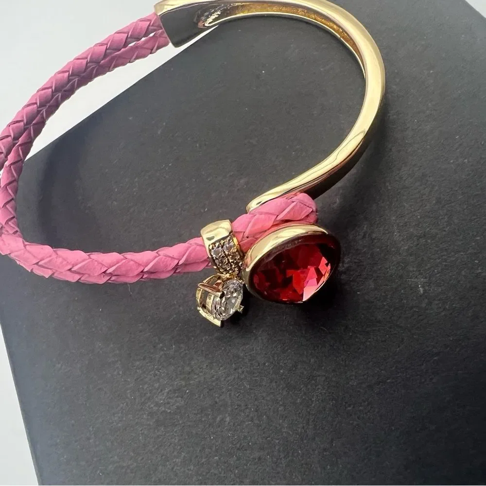 18k gold filled Elegant Pink and Gold Bracelet with Red Gemstone - Picture 3 of 4
